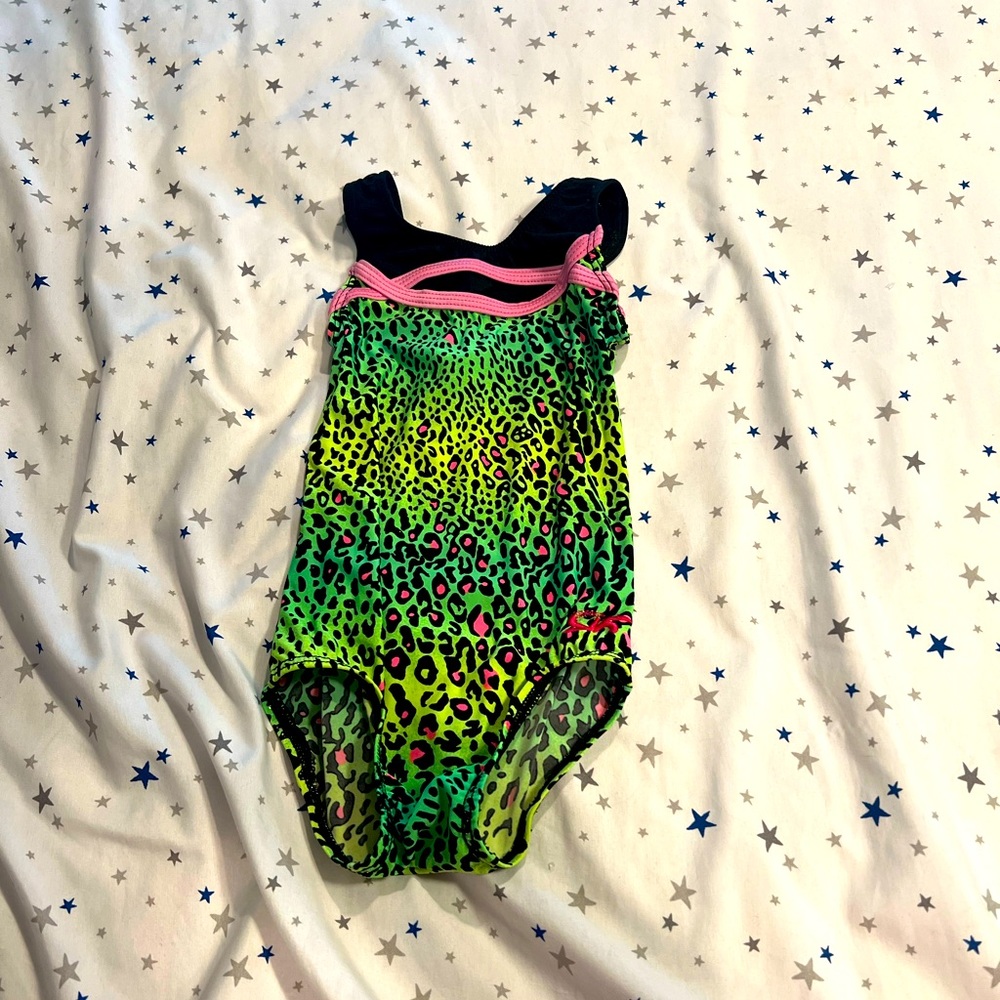 Gymnastics/dance leotard